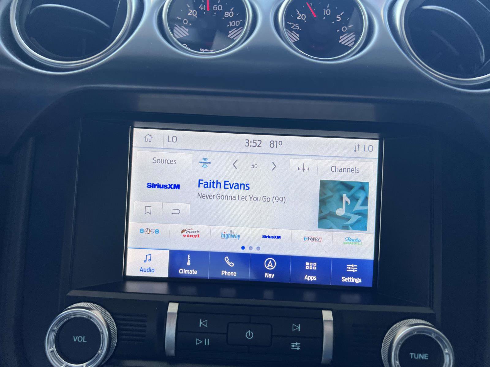 Used 2022 Ford Mustang Mach 1 RWD image 22