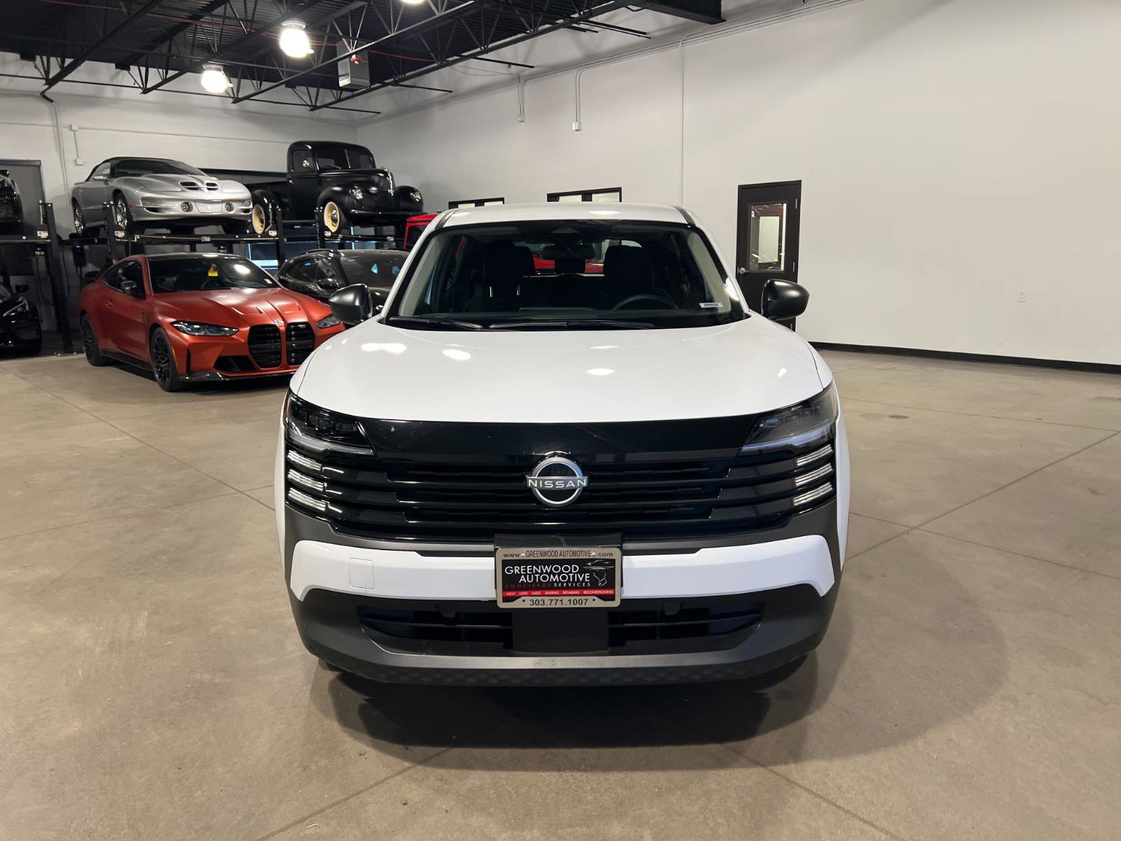 Used 2025 Nissan Kicks S image 8