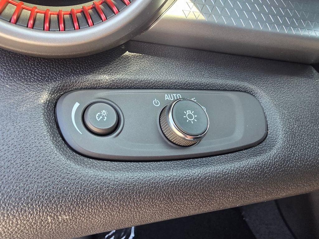 New 2026 Chevrolet Trax RS w/ Driver Confidence Package image 11