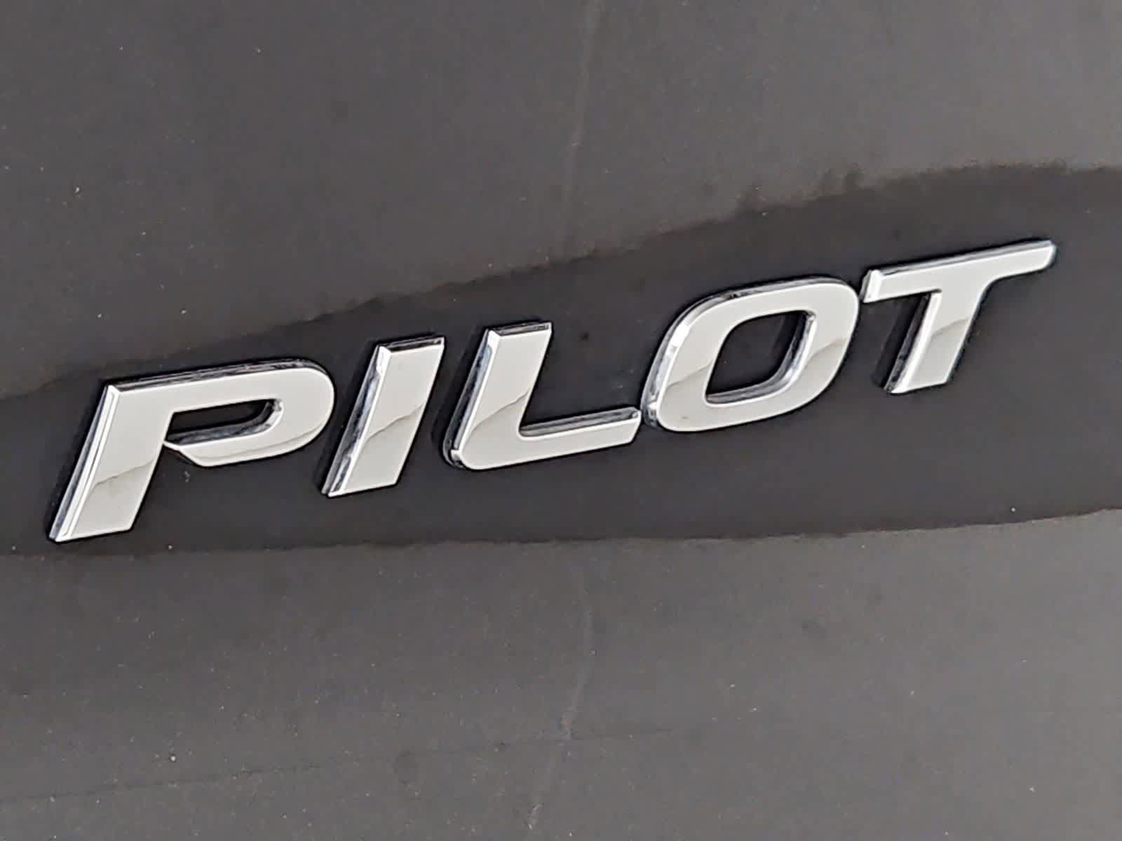 Used 2017 Honda Pilot EX-L image 12