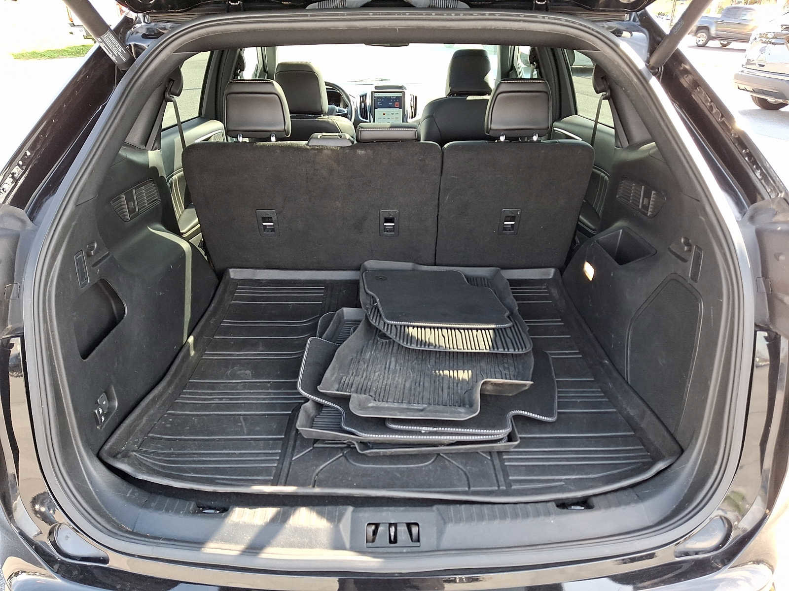 Used 2022 Ford Edge ST w/ Equipment Group 401A AWD/4WD image 28