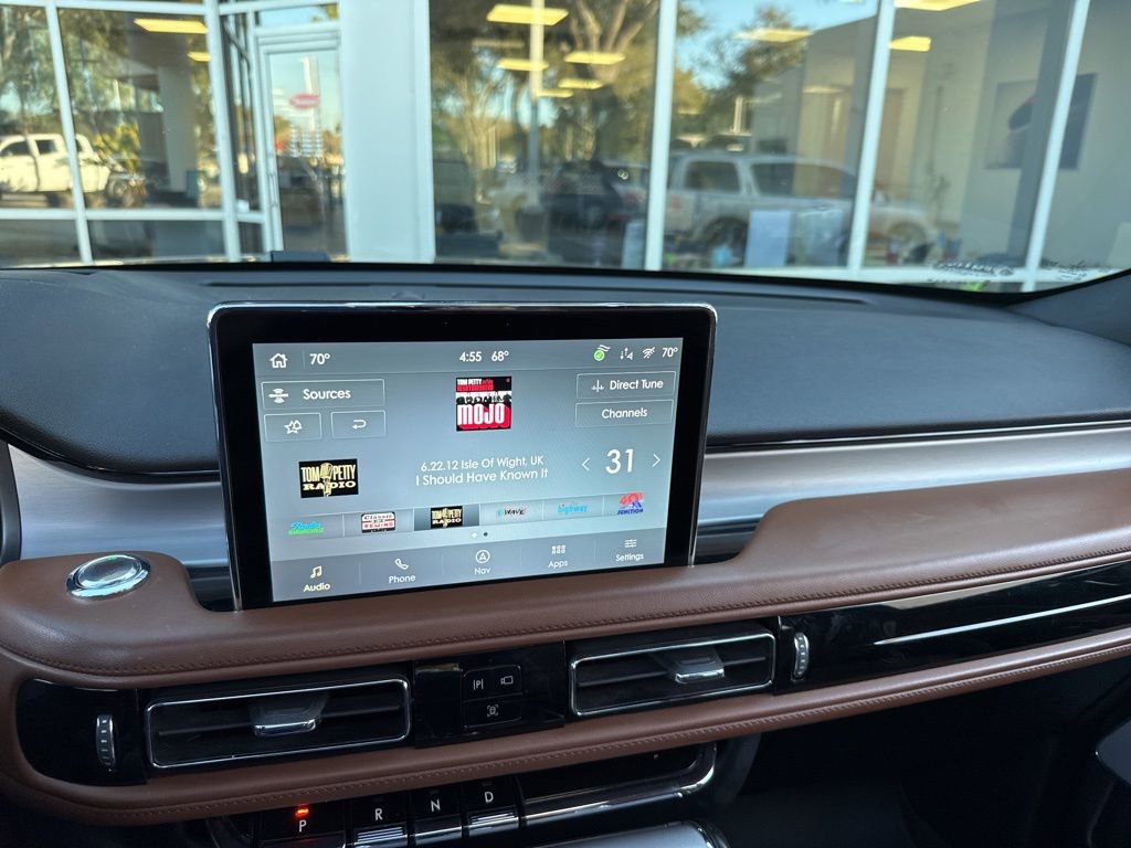 Used 2023 Lincoln Aviator Reserve w/ Equipment Group 201A image 44