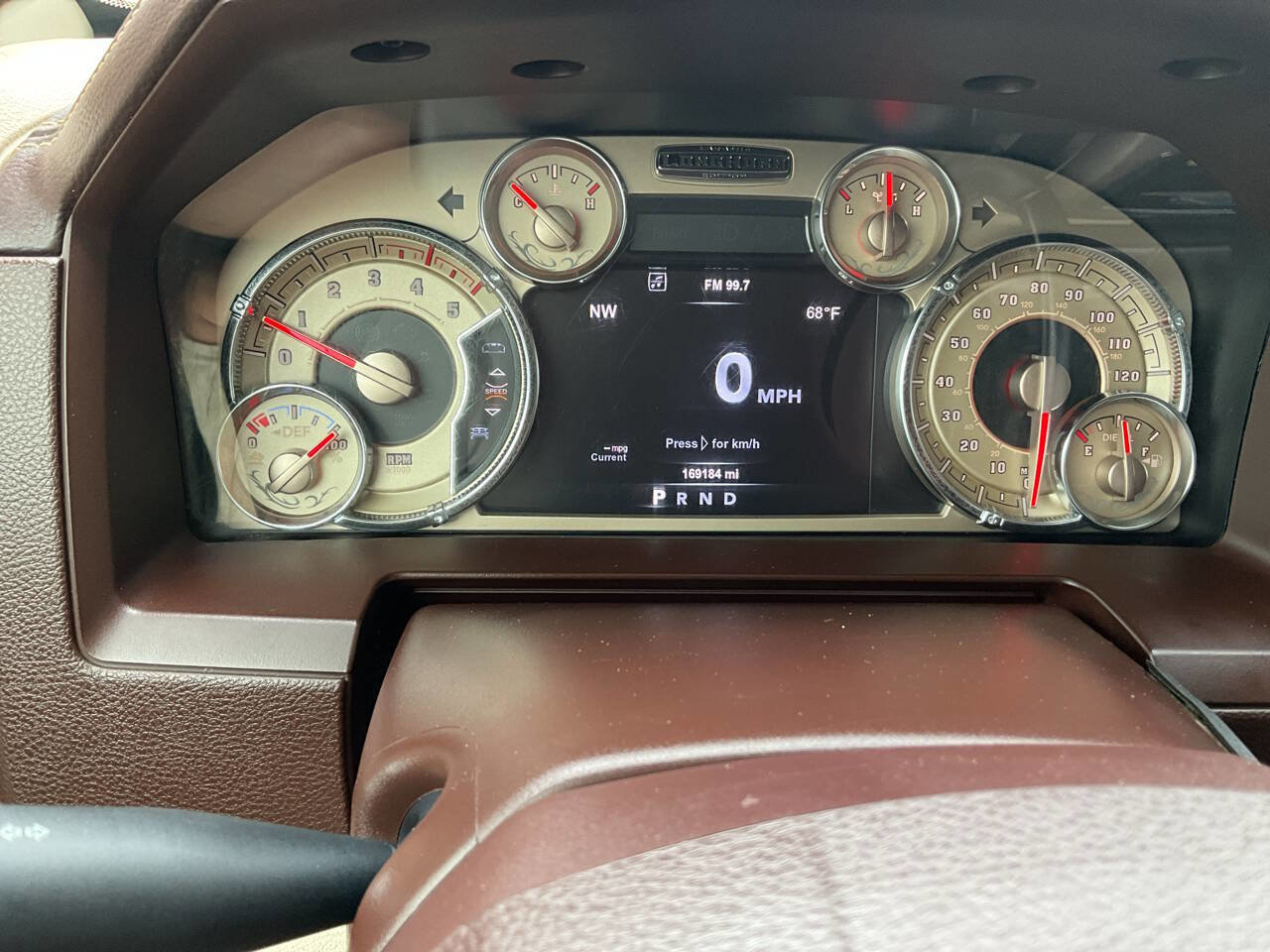 Used 2018 RAM 2500 Longhorn AWD/4WD image 11