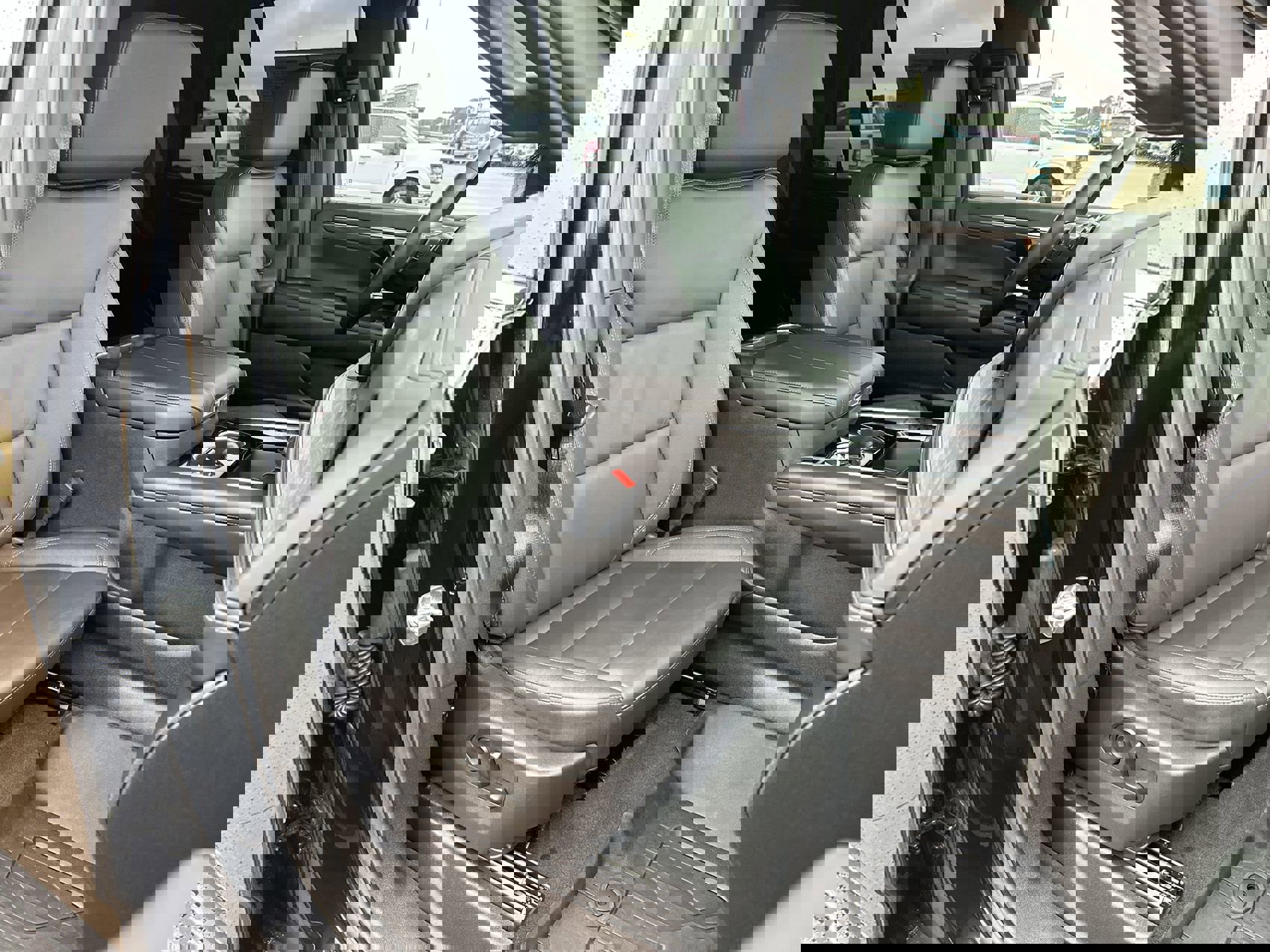 Certified 2025 Chevrolet Tahoe LT image 24