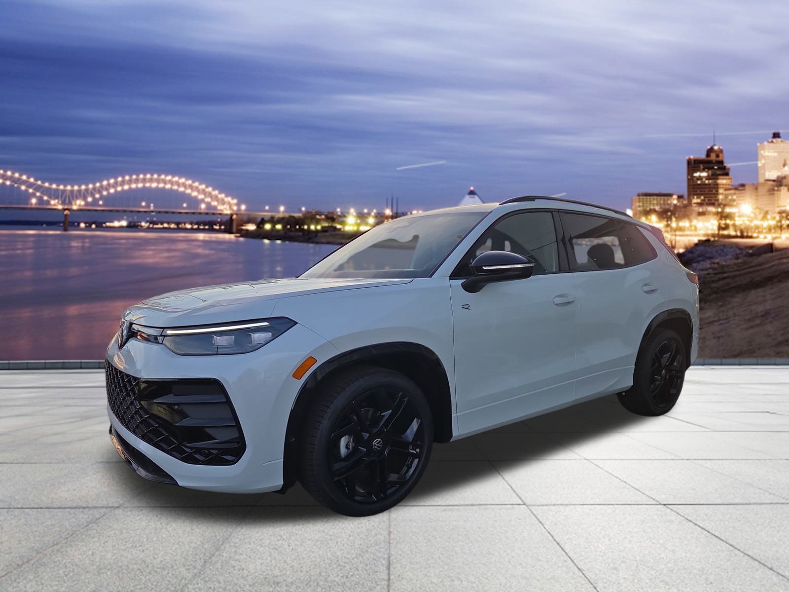 New 2026 Volkswagen Tiguan SE R-Line image 1