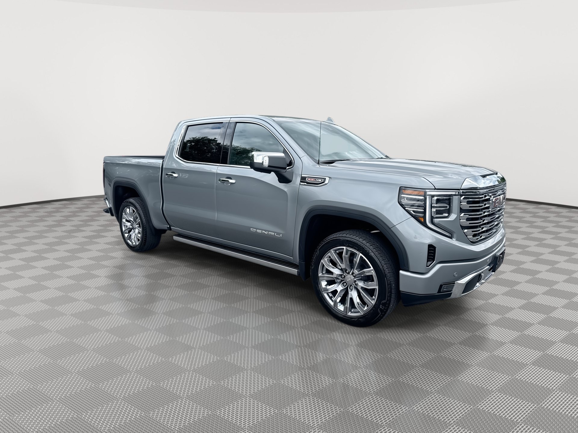New 2026 GMC Sierra 1500 Denali w/ Denali Reserve Package AWD/4WD image 2