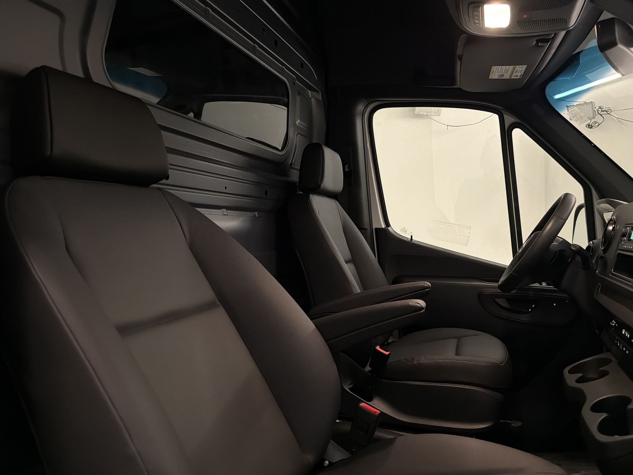 New 2025 Mercedes-Benz Sprinter 2500 image 19