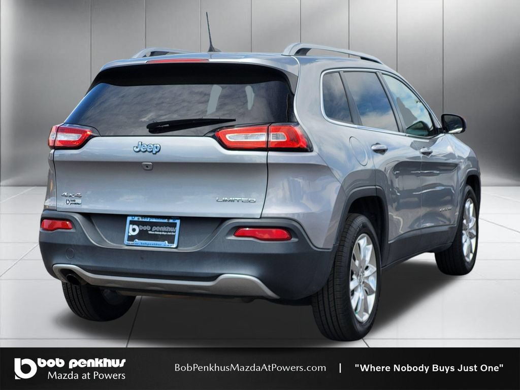 Used 2016 Jeep Cherokee Limited AWD/4WD image 25