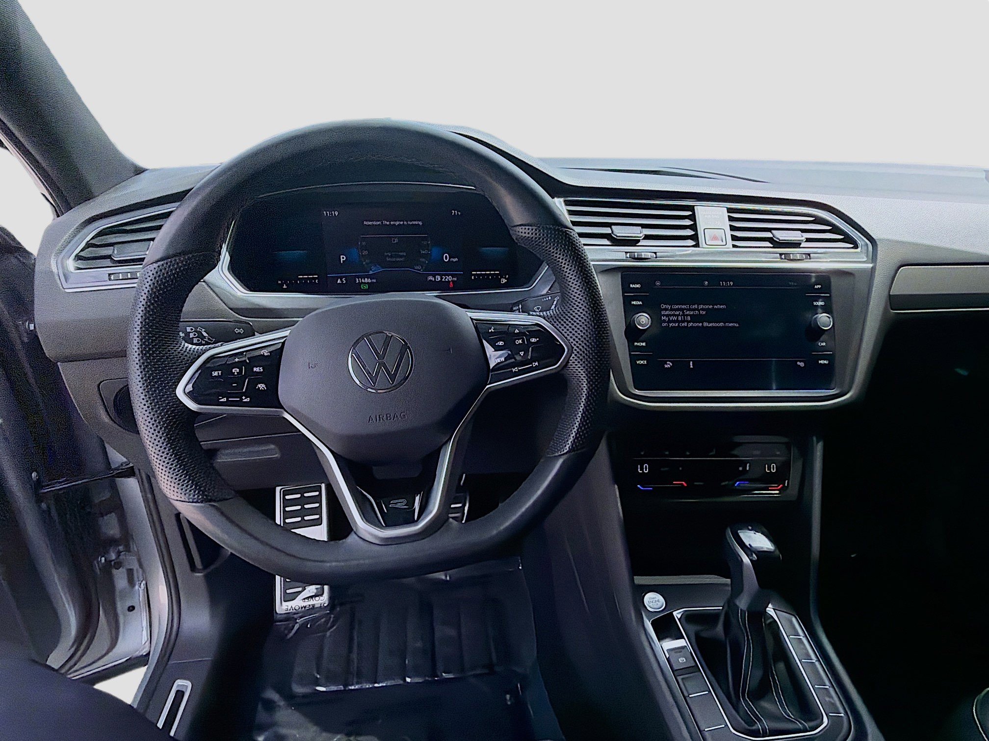 Used 2022 Volkswagen Tiguan SE R-Line FWD image 10