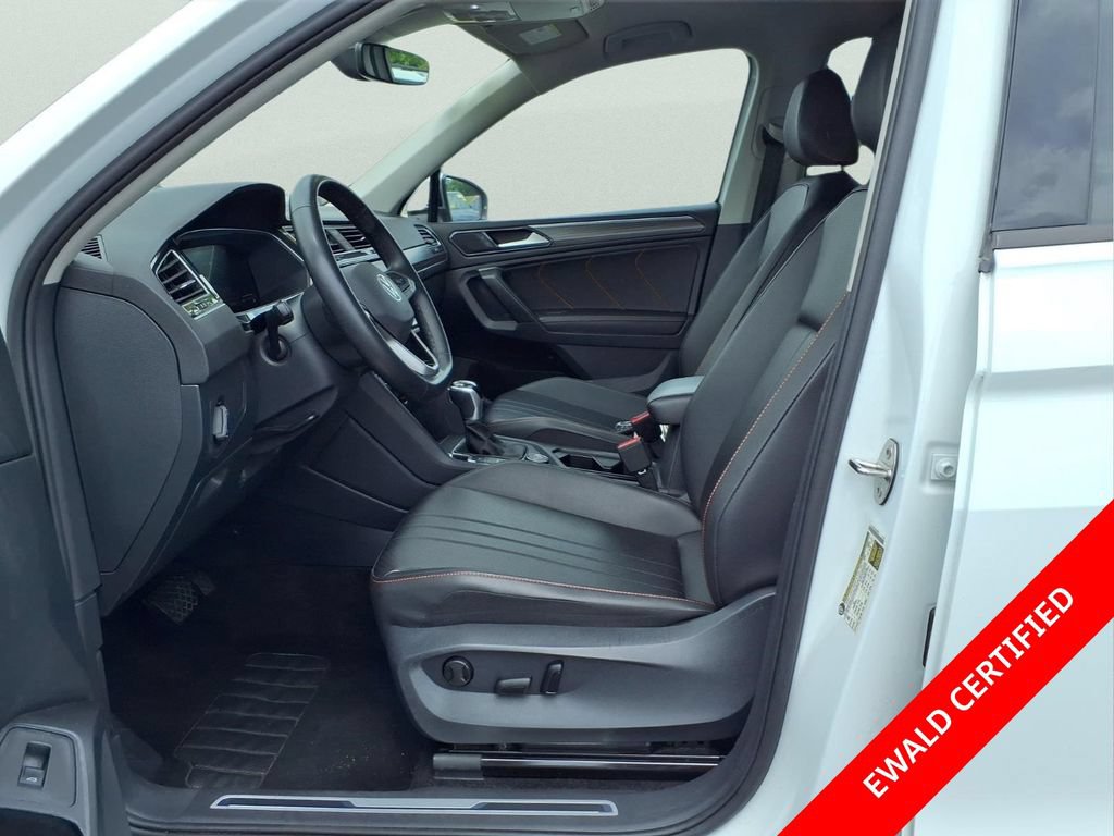 Used 2024 Volkswagen Tiguan Wolfsburg Edition AWD/4WD image 7