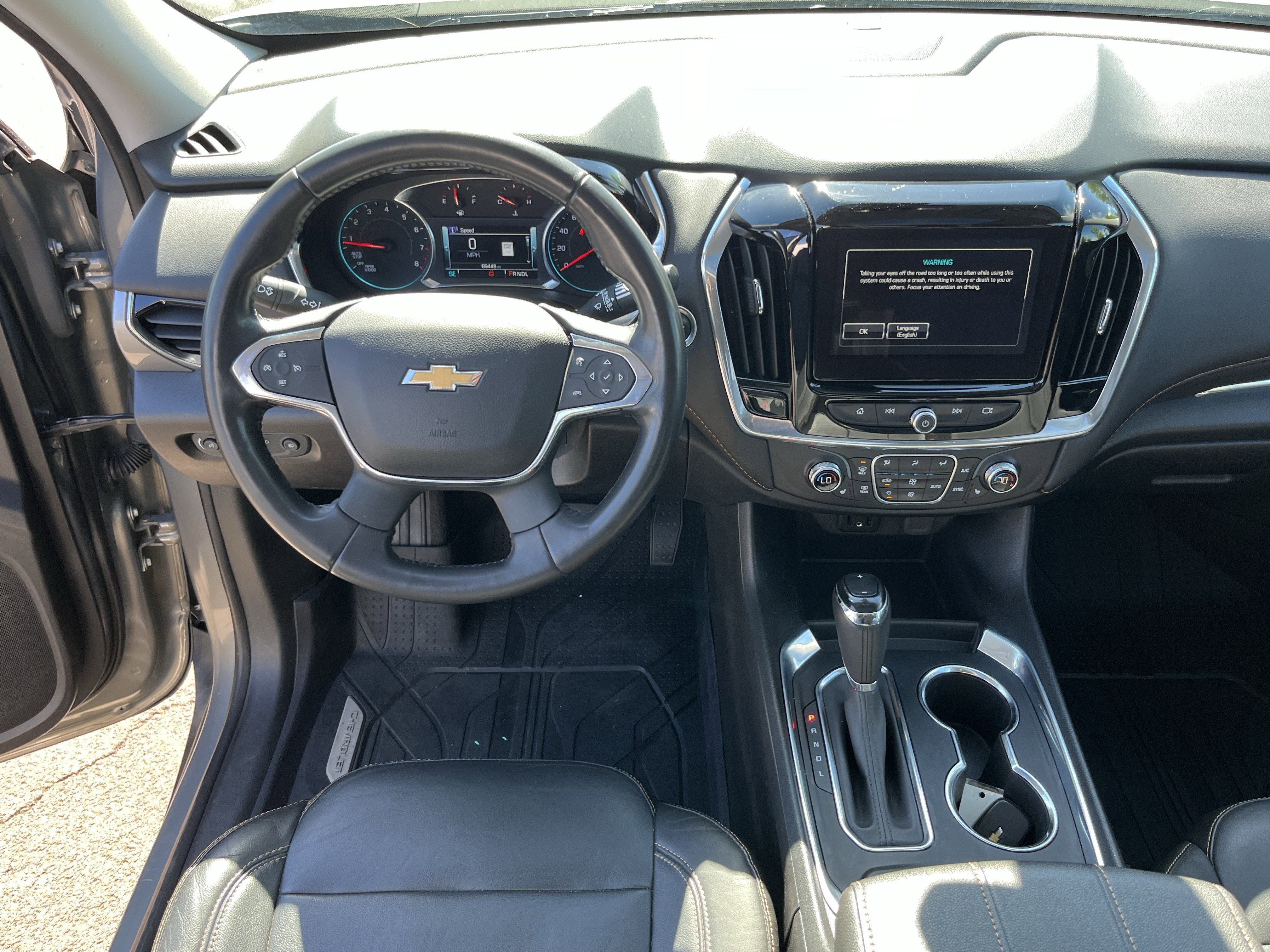 Used 2019 Chevrolet Traverse LT w/ LT Premium Package AWD/4WD image 11