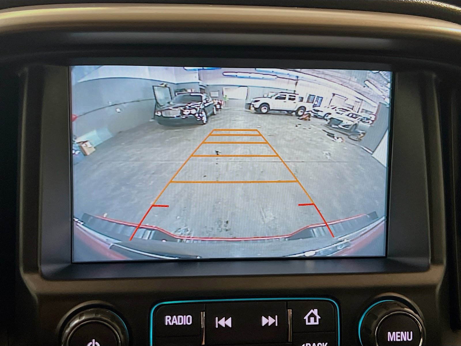 Used 2016 Chevrolet Colorado Z71 AWD/4WD image 9