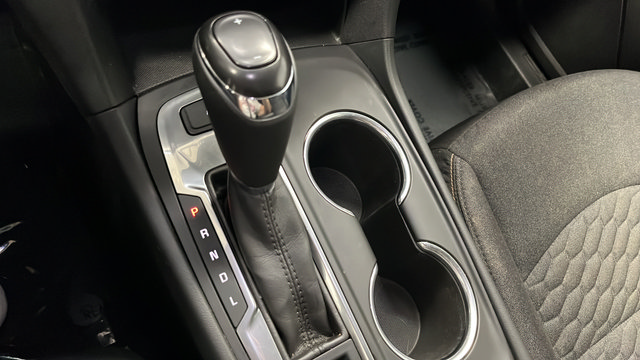 Used 2020 Chevrolet Equinox LT AWD/4WD image 18