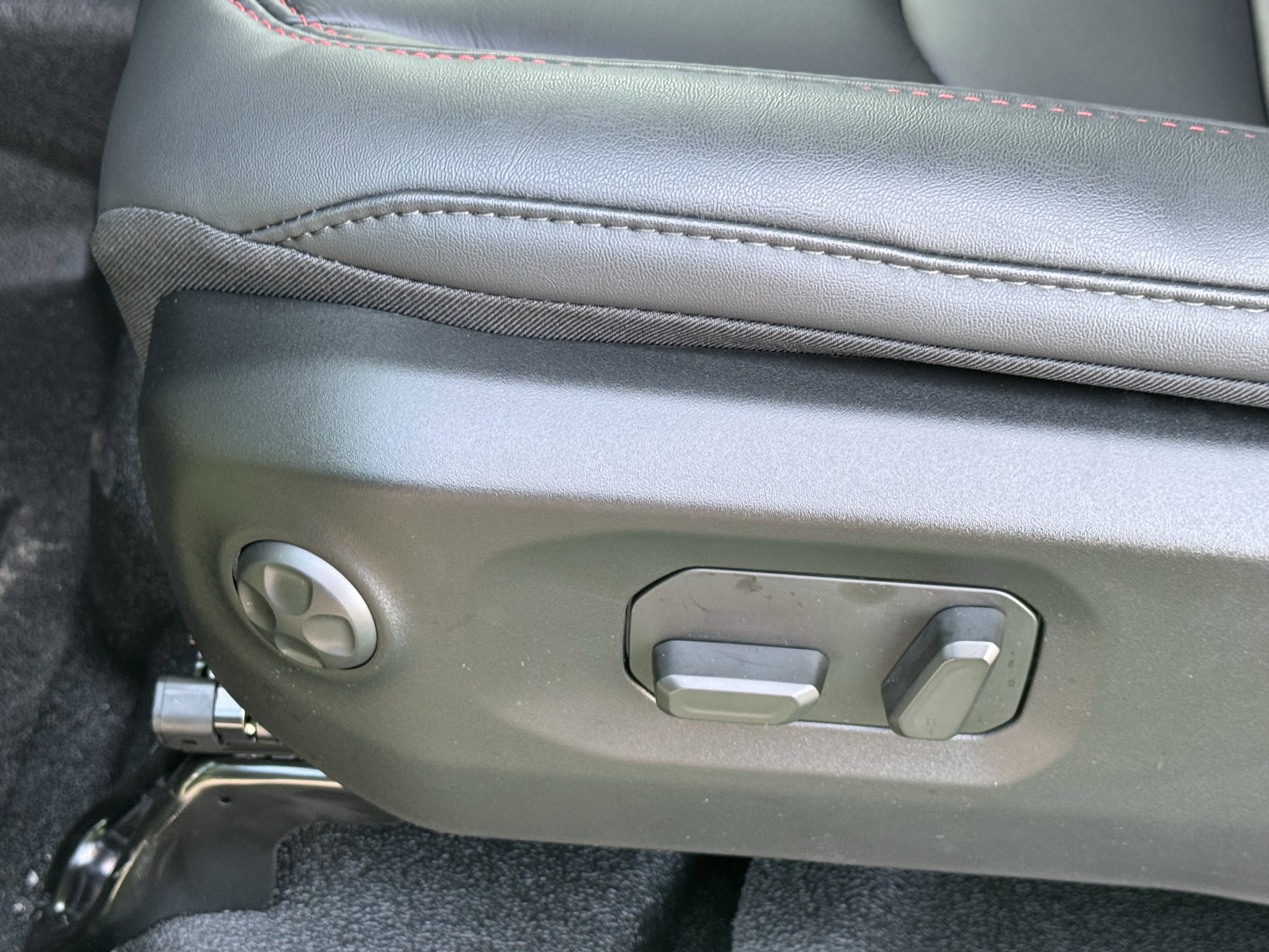 New 2026 Jeep Wrangler Unlimited Rubicon image 13