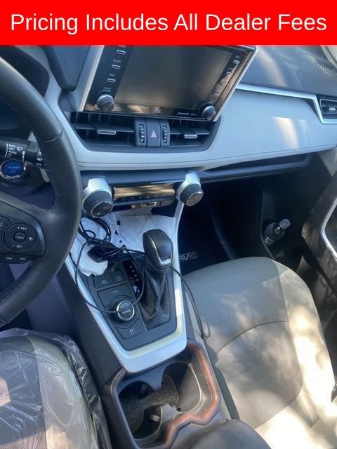 Used 2021 Toyota RAV4 Limited w/ Limited Grade Weather Package AWD/4WD image 3