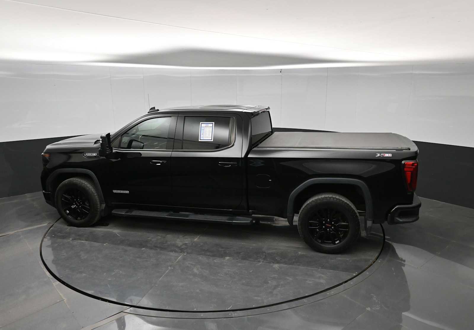 Used 2023 GMC Sierra 1500 Elevation AWD/4WD image 29