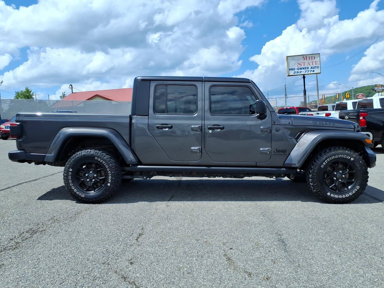 Used 2024 Jeep Gladiator Sport AWD/4WD image 8