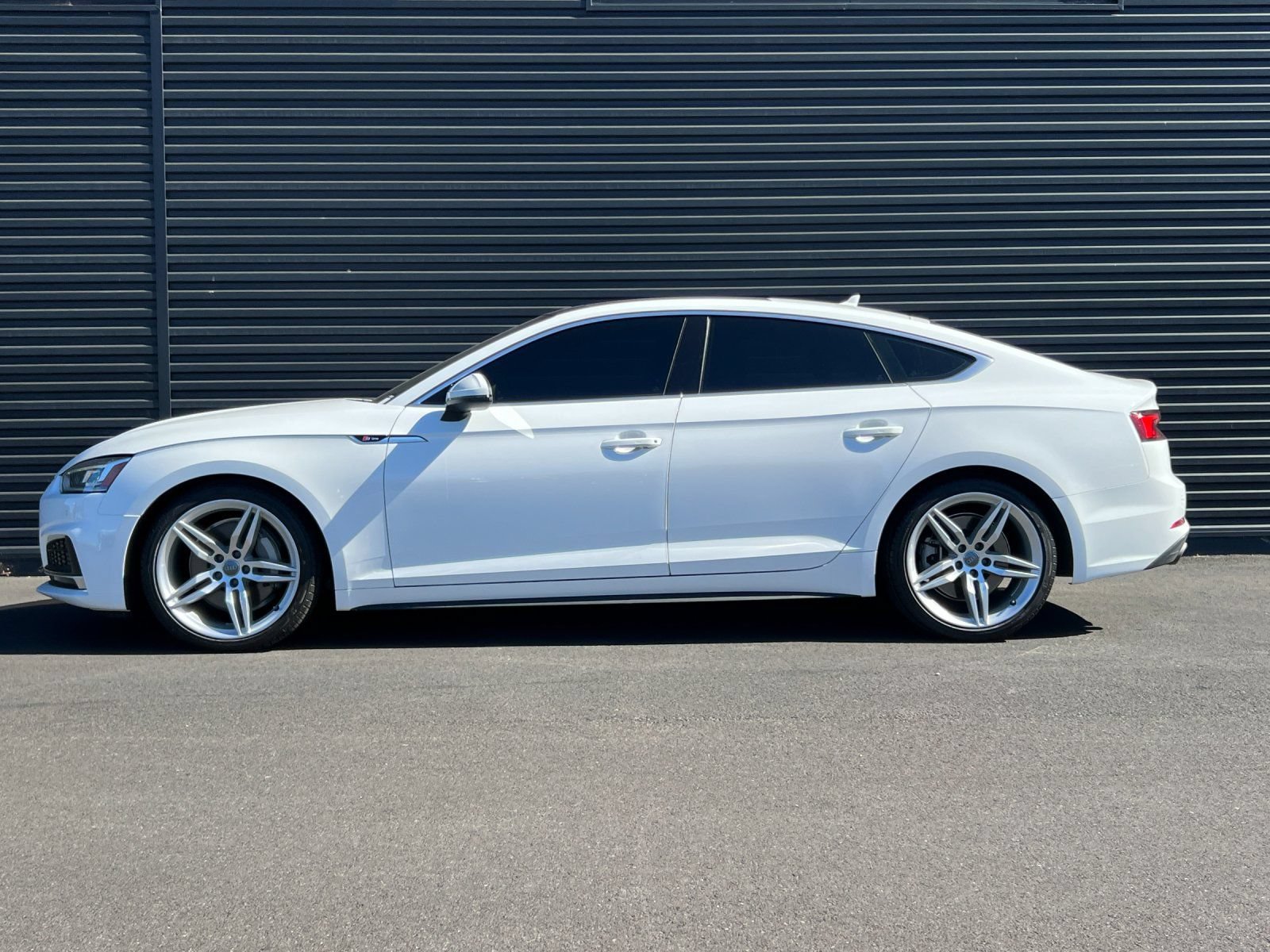 Used 2018 Audi A5 2.0T Premium Plus w/ Premium Plus AWD/4WD image 3