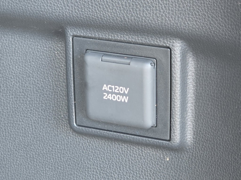 Used 2025 Toyota Land Cruiser 1958 image 17