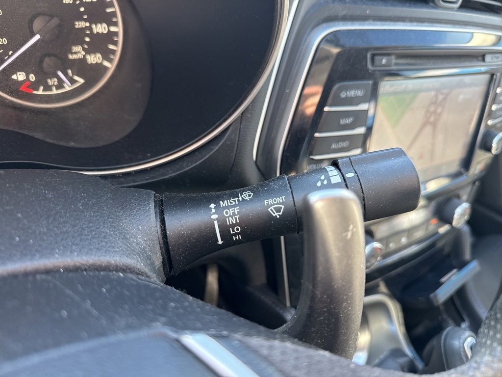 Used 2016 Nissan Maxima SR image 16