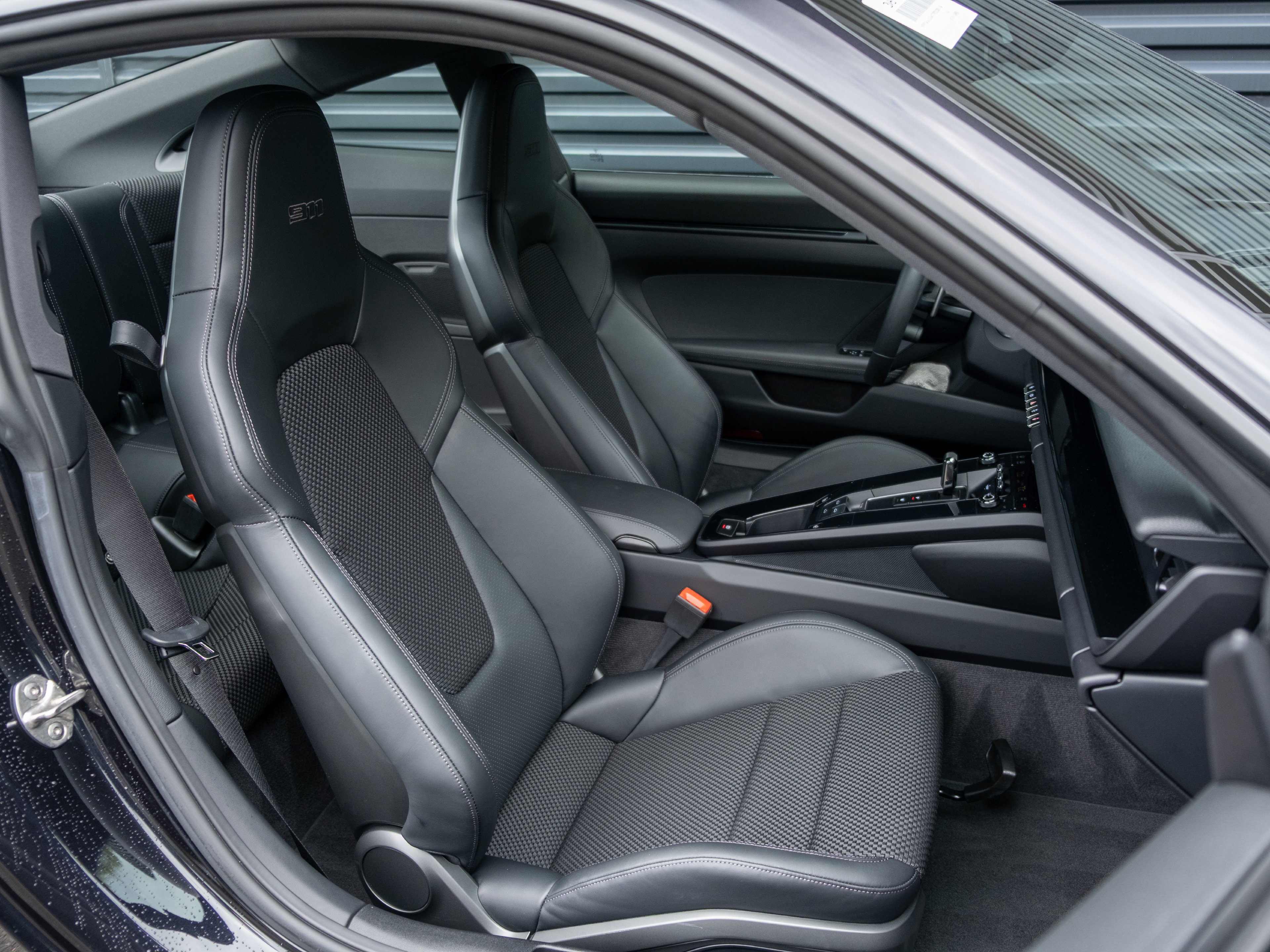 Certified 2024 Porsche 911 Carrera T RWD image 39