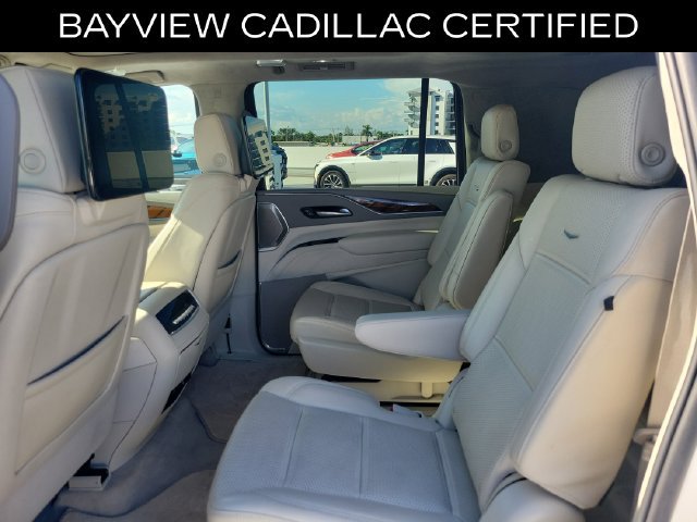 Used 2022 Cadillac Escalade ESV Sport Platinum RWD image 14