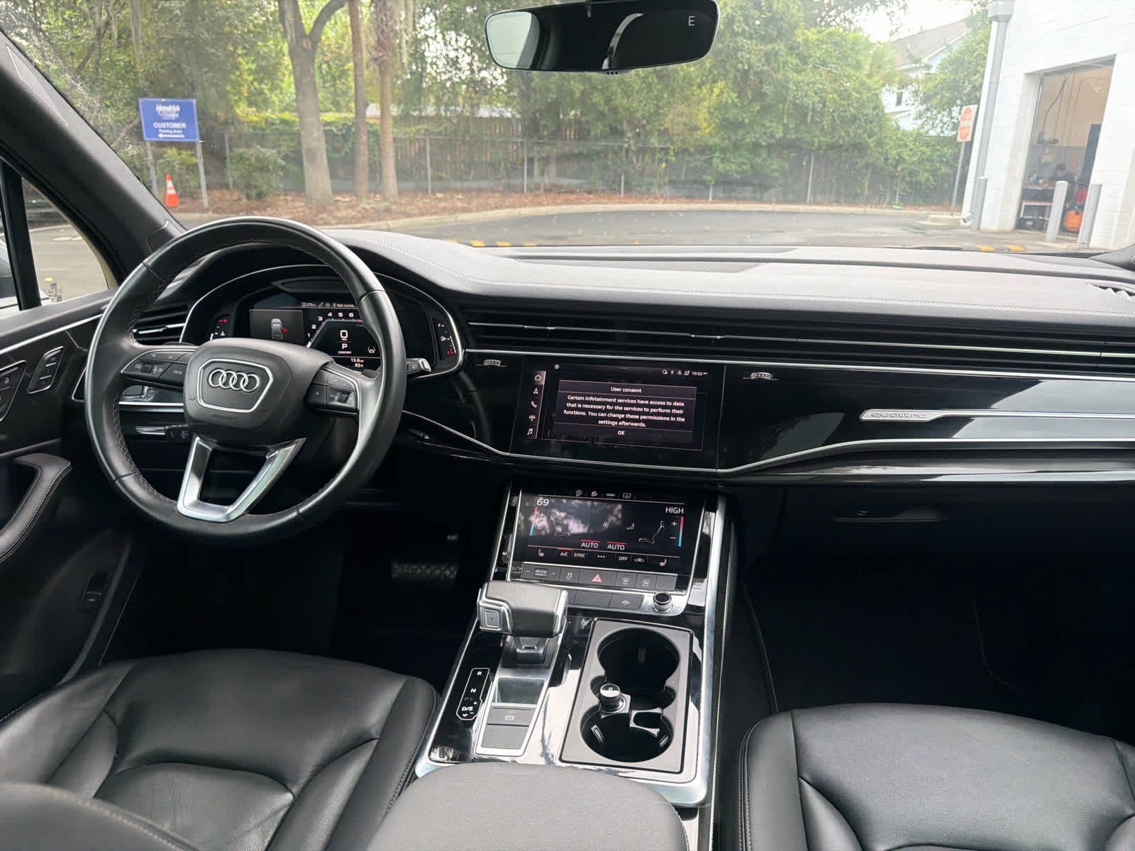 Used 2025 Audi Q7 3.0T Premium Plus AWD/4WD image 22