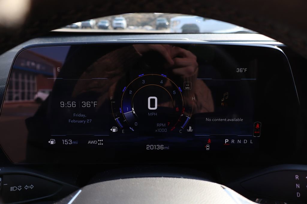 Used 2025 Chevrolet Equinox LT w/ Safety and Technology Package image 15