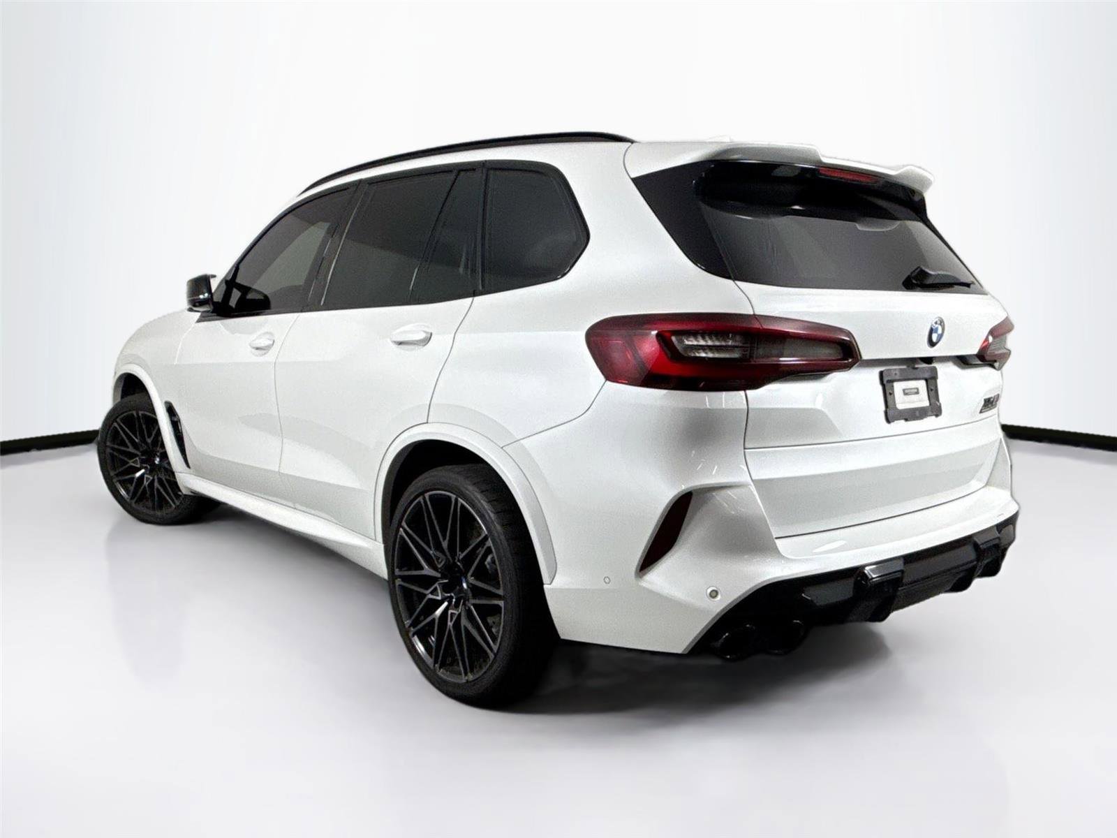 Used 2021 BMW X5 M w/ Competition Package AWD/4WD image 8