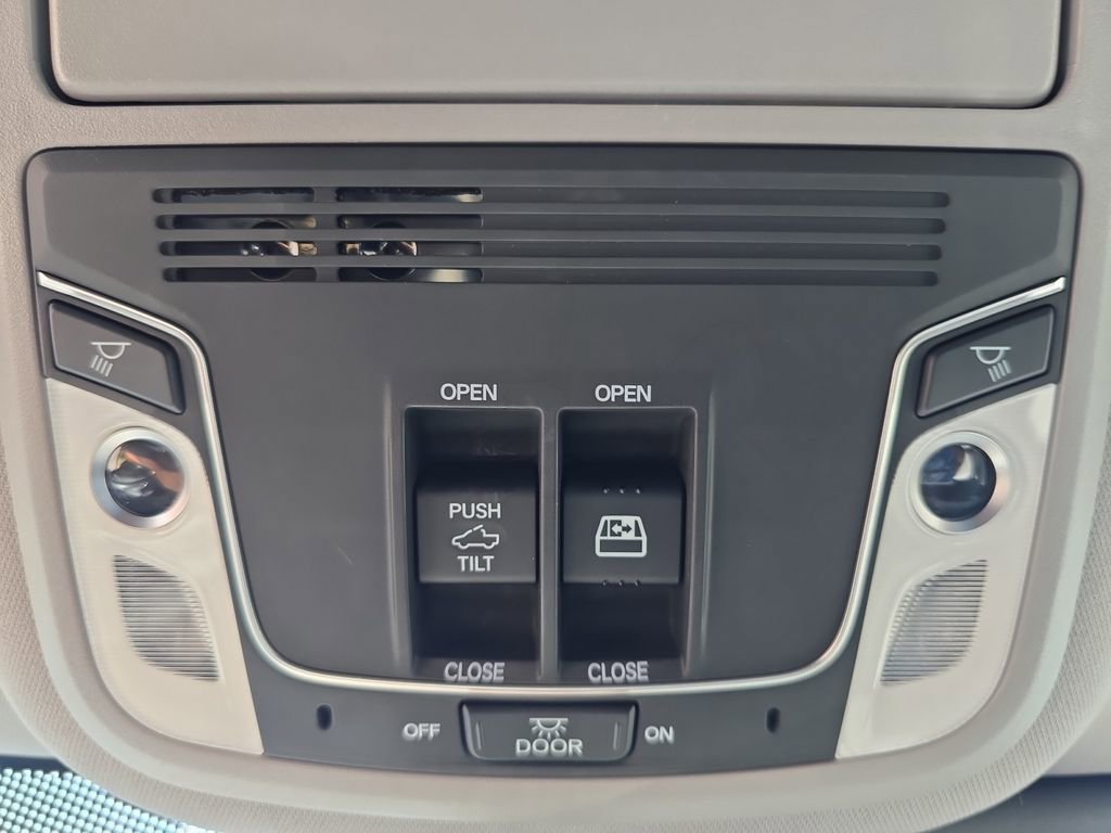 Used 2023 Honda Ridgeline RTL-E image 28