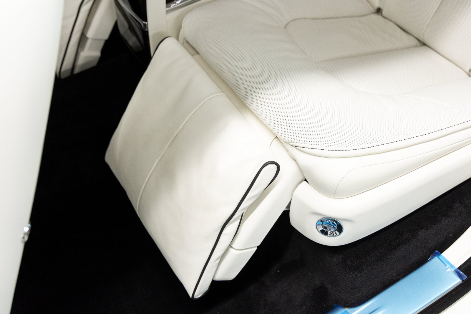 New 2027 Rolls-Royce Ghost Extended Wheelbase AWD/4WD image 73