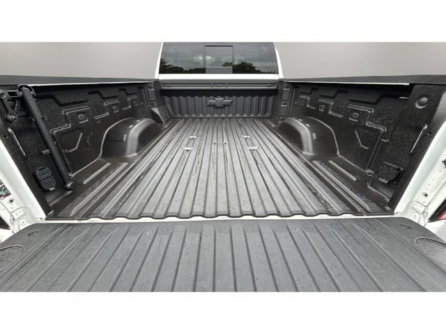 Used 2025 Chevrolet Silverado 2500 LTZ w/ LTZ Premium Package AWD/4WD image 33