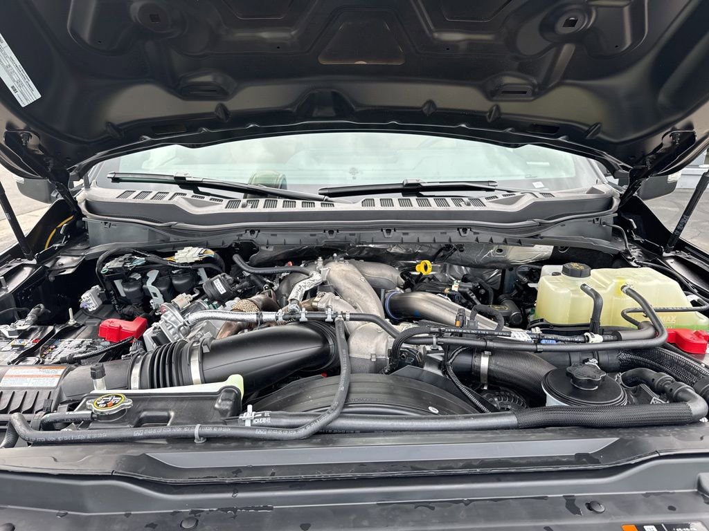 Used 2026 Ford F450 Lariat image 32