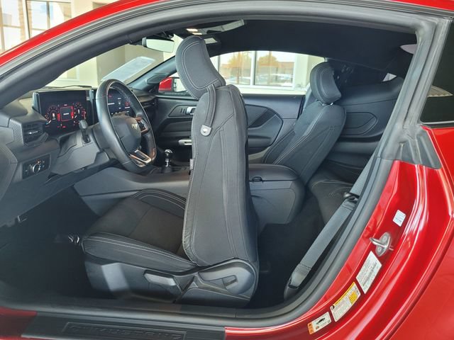 Used 2024 Ford Mustang GT RWD image 15