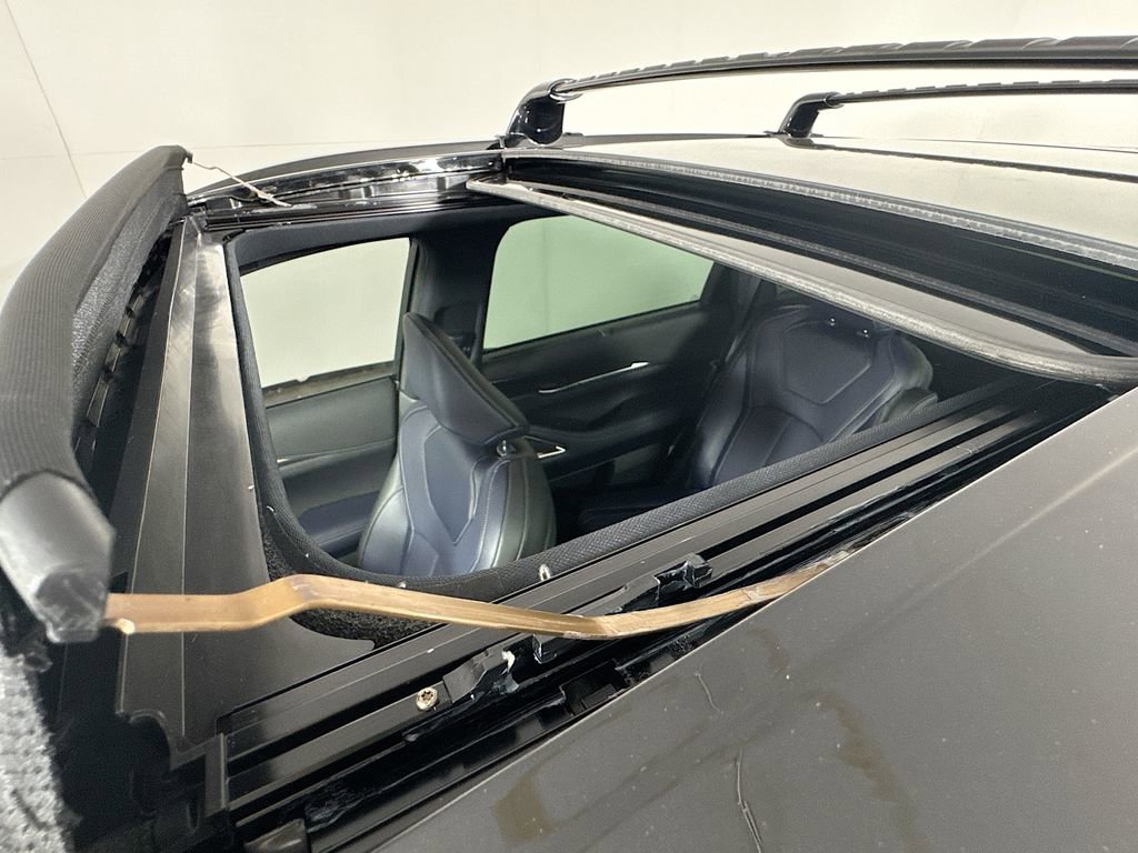 Certified 2026 INFINITI QX60 Sport w/ Dark Cargo Package image 27
