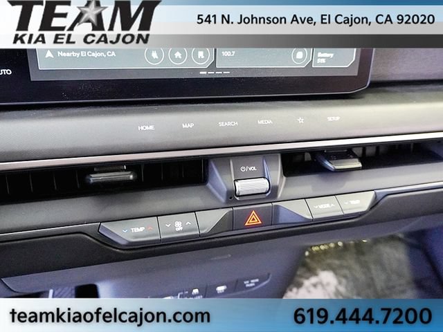 Certified 2024 Kia EV9 Light Long Range RWD image 32