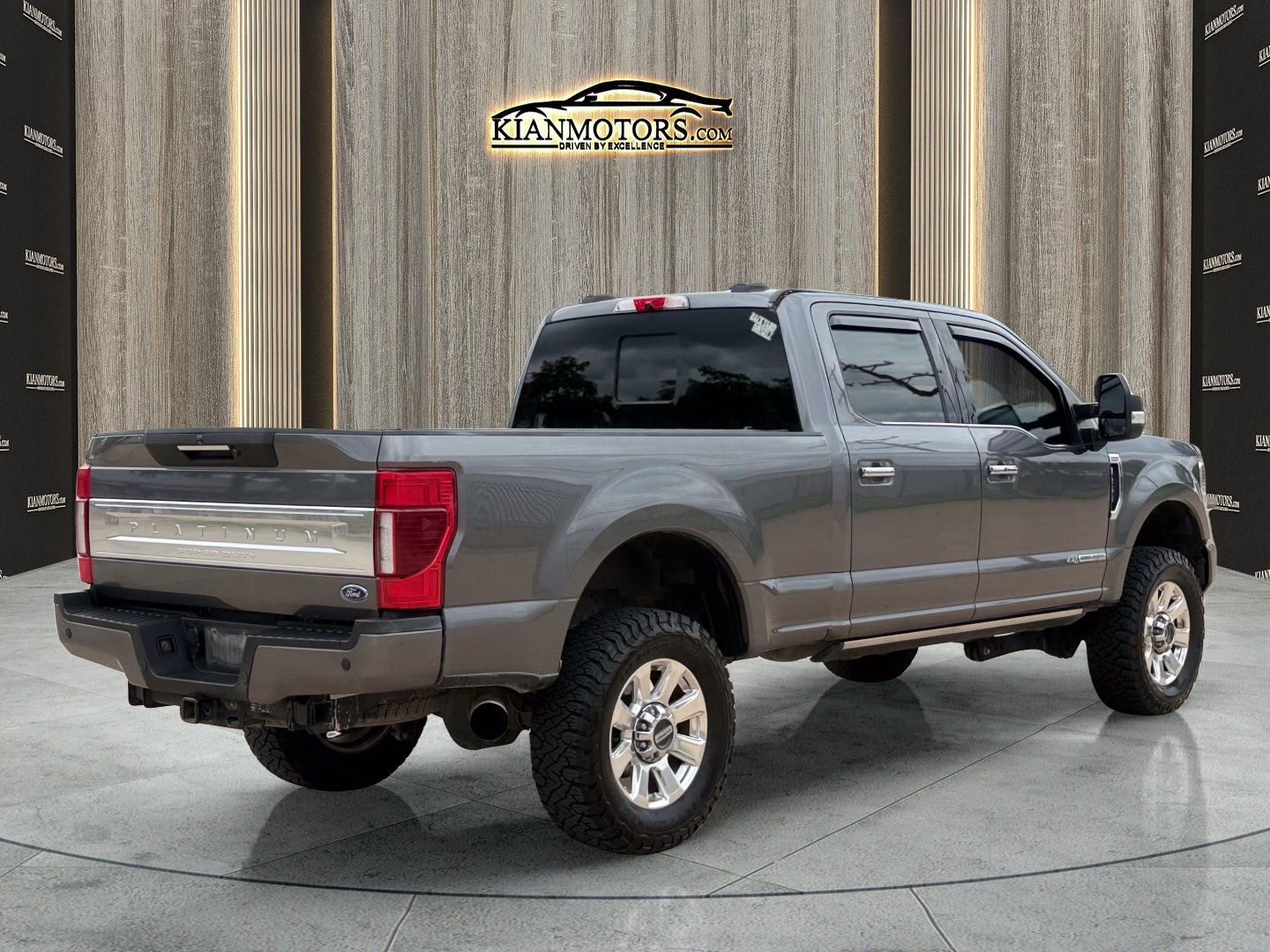 Used 2022 Ford F250 Platinum AWD/4WD image 7