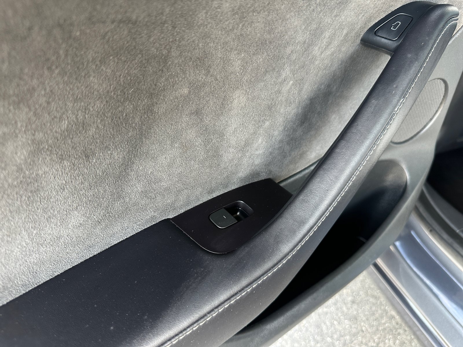 Used 2023 Tesla Model 3 Standard Range RWD image 31