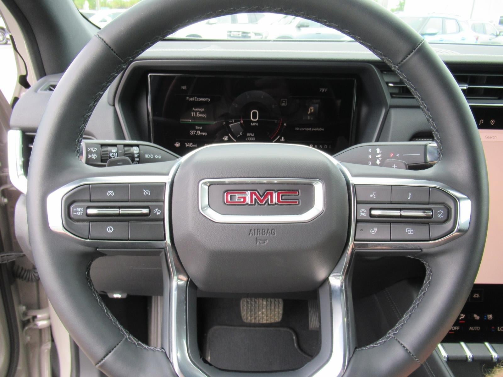 Used 2025 GMC Terrain Elevation w/ Elevation Premium Package AWD/4WD image 22