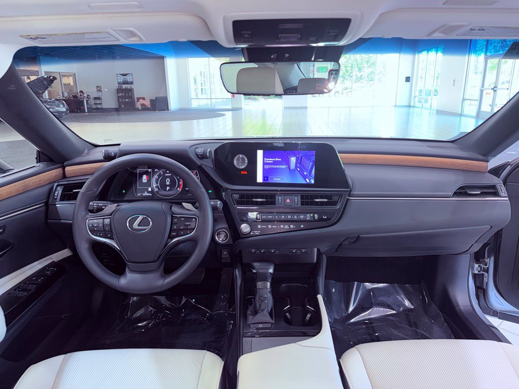 Certified 2023 Lexus ES 350 w/ Premium Package FWD image 12