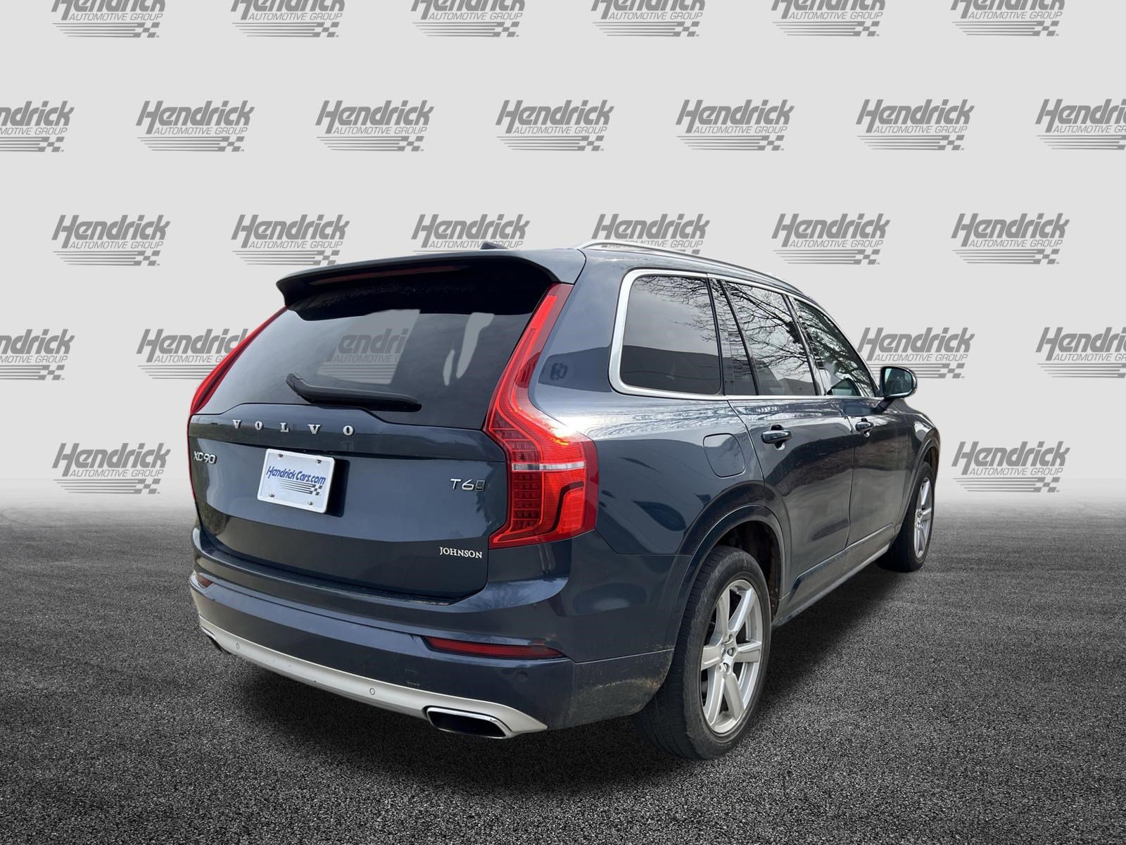 Used 2021 Volvo XC90 T6 Momentum w/ Advanced Package image 11