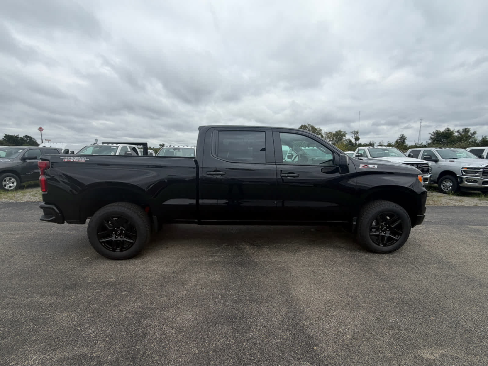 New 2026 Chevrolet Silverado 1500 LT Trail Boss w/ LT Trail Boss Premium Package AWD/4WD image 6