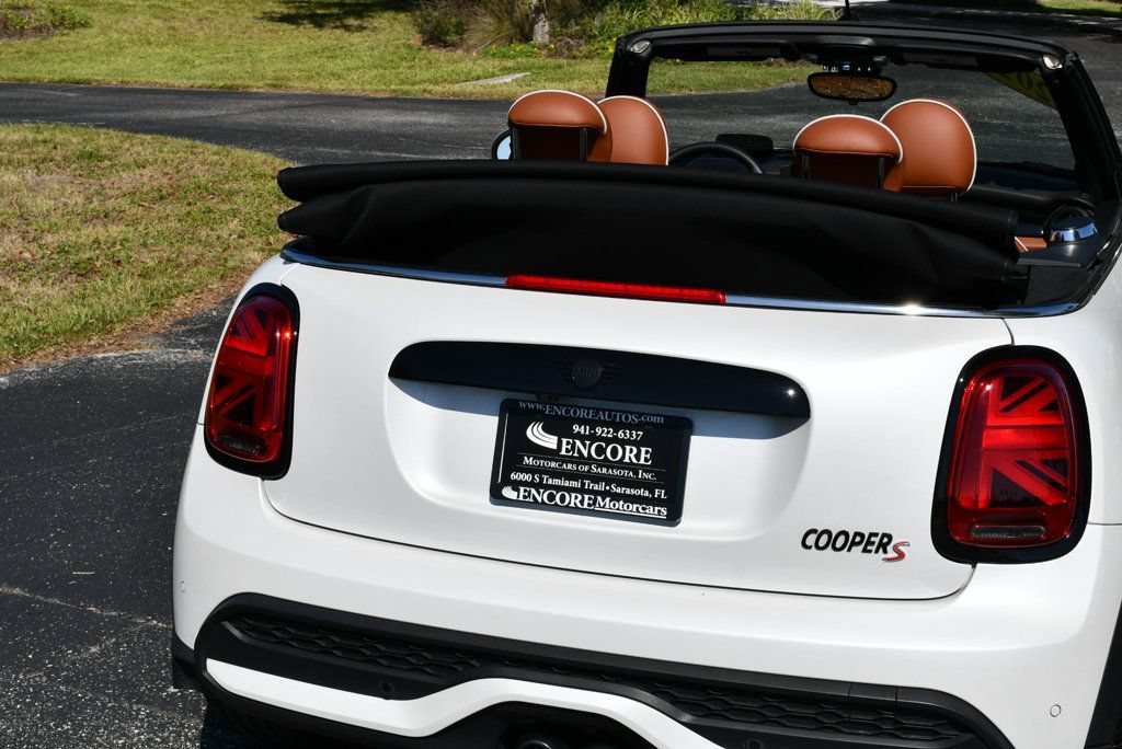 Used 2023 MINI Cooper S FWD image 10
