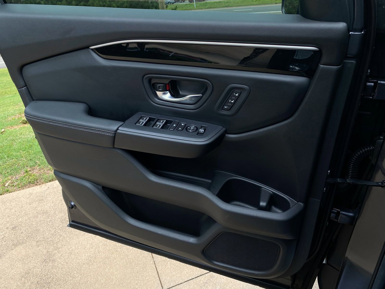 Used 2024 Honda Pilot EX-L image 15