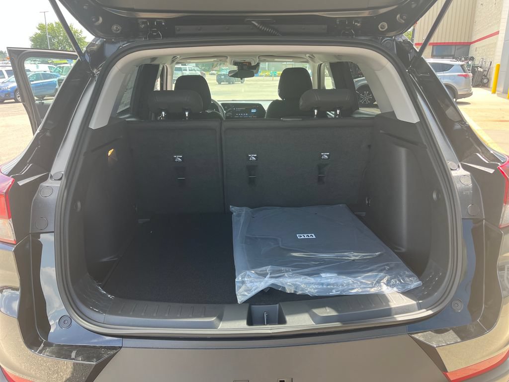 New 2026 Chevrolet TrailBlazer LS w/ LS Convenience Package AWD/4WD image 15