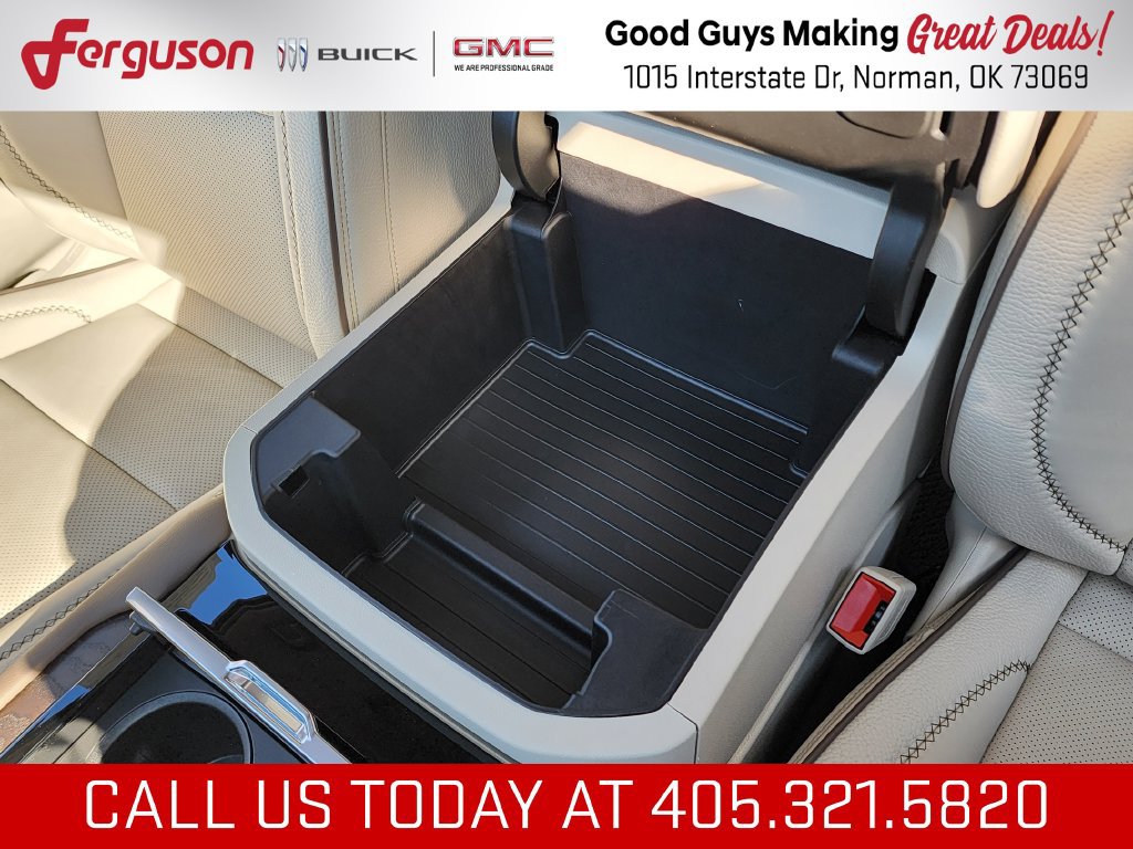 New 2026 GMC Yukon Denali w/ Denali Reserve Package AWD/4WD image 38