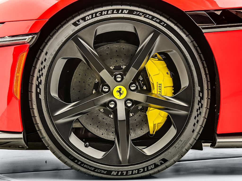 Certified 2025 Ferrari 12Cilindri RWD image 26