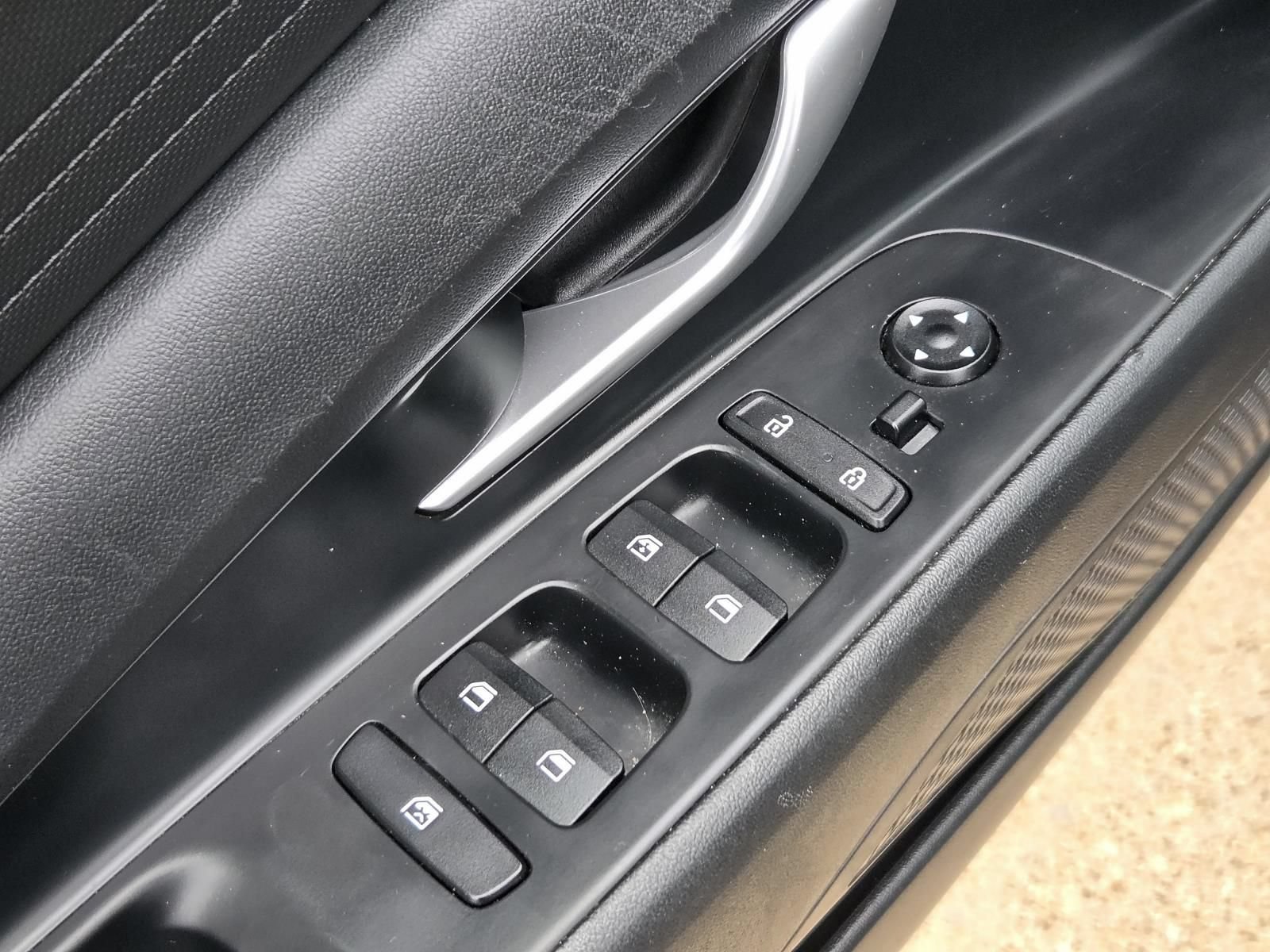Certified 2023 Hyundai Elantra SEL FWD image 14