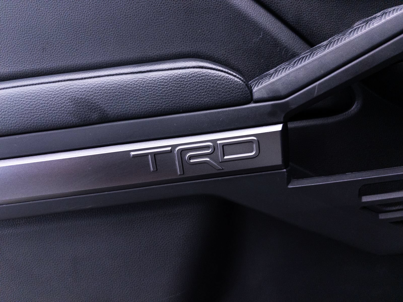 Used 2024 Toyota Tacoma TRD Sport AWD/4WD image 7