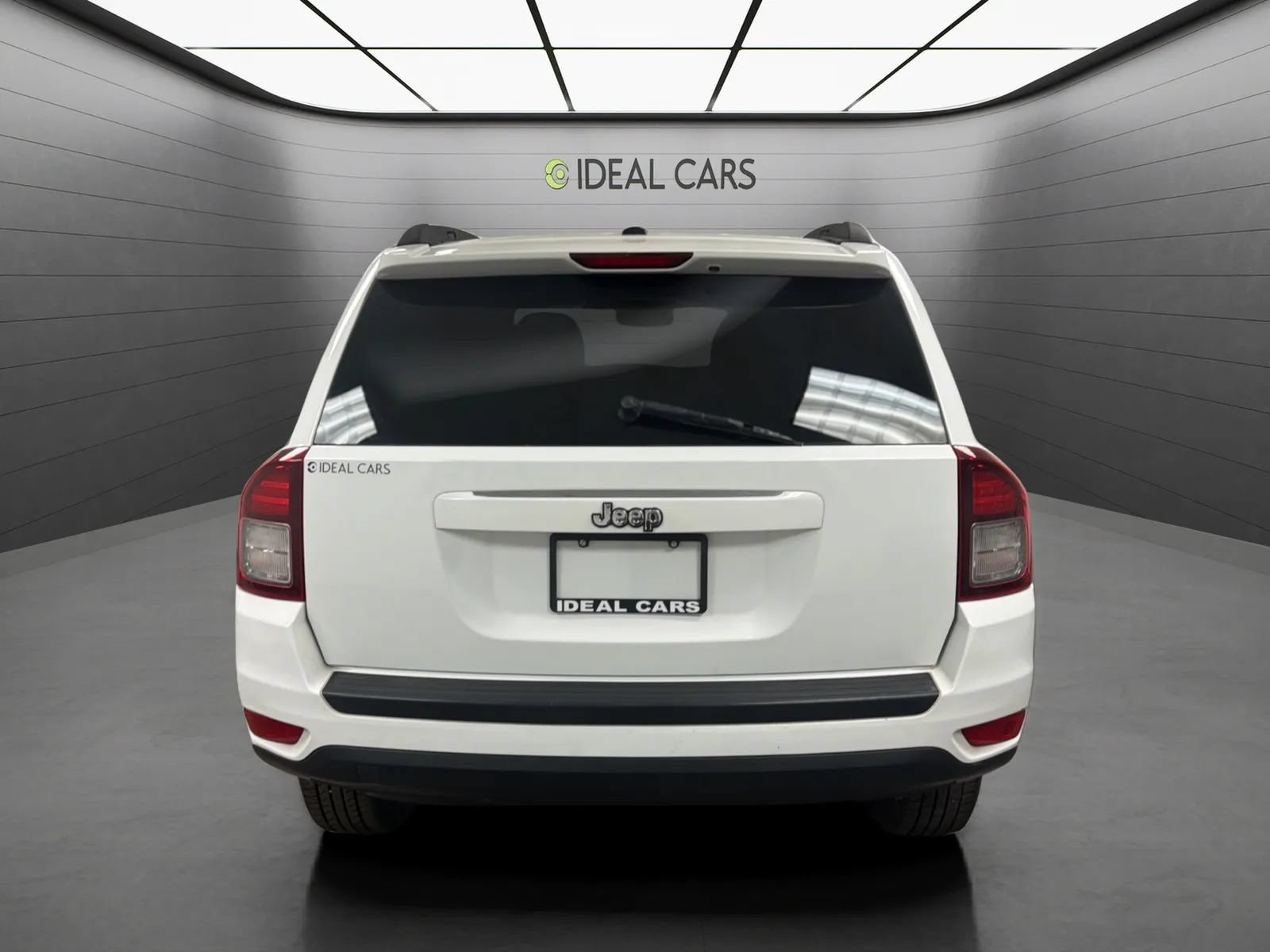 Used 2016 Jeep Compass Sport w/ Power Value Group FWD image 4